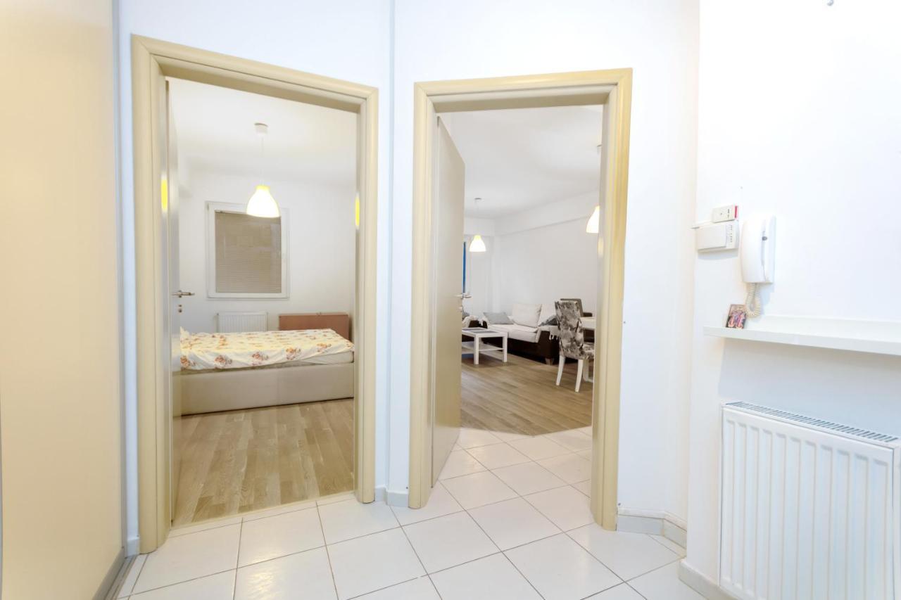 One Bedroom Apartment With Private Parking Skopje Exteriör bild